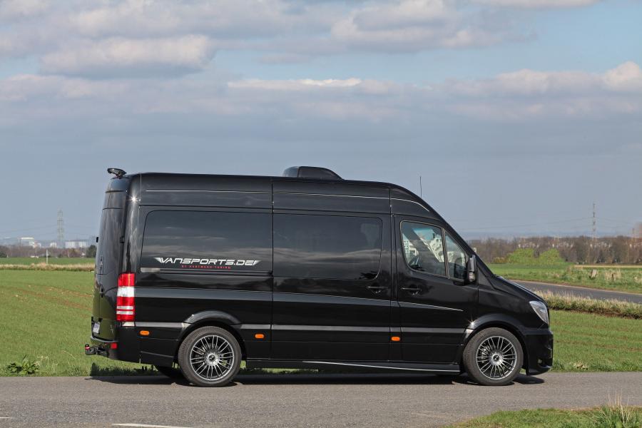  Mercedes-Benz Sprinter by Hartmann 2017 года  (фото 5 из 22)